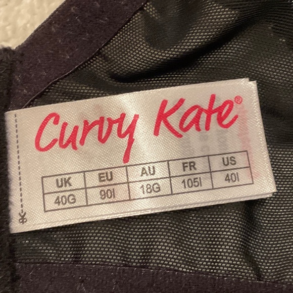 Elegant Black Lace Bra - Picture 7 of 9